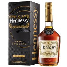 Коньяк Hennessy VS 0.7л Коньяк Hennessy VS 0.7л